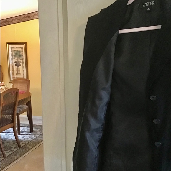Kasper Blazer petites Black  lined 8P💕great shape button front versatile - Picture 8 of 11